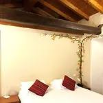 Residenza Pesce D'oro Aparthotel