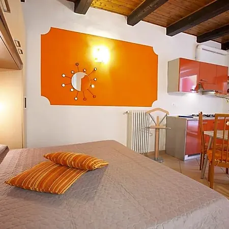 Pesce D'oro Aparthotel 3*