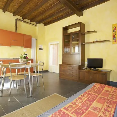 Aparthotel Residenza Pesce D'oro 3*