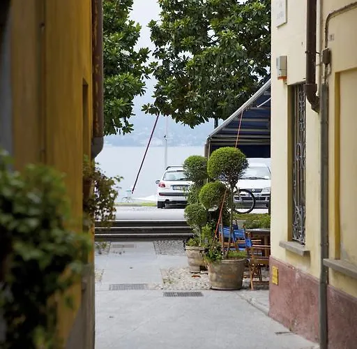 Residenza Pesce D'oro アパートホテル