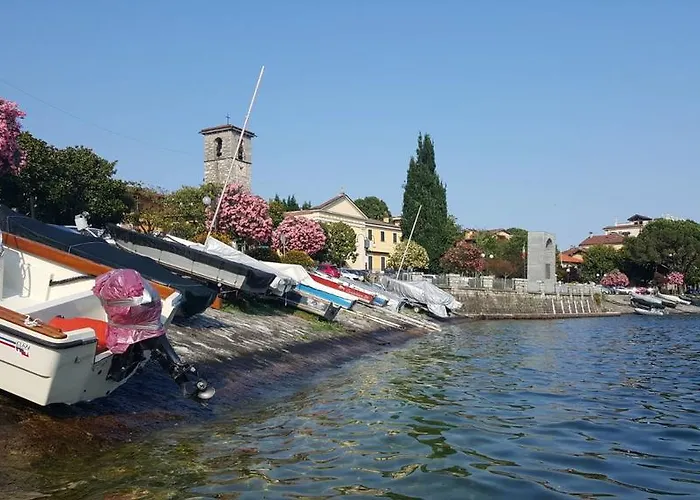 Residenza Pesce D'oro 아파트호텔 베르바니아