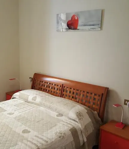 Residenza Pesce D'oro 베르바니아